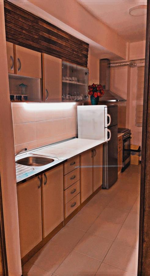 Ina'S Apartment Скопье Экстерьер фото
